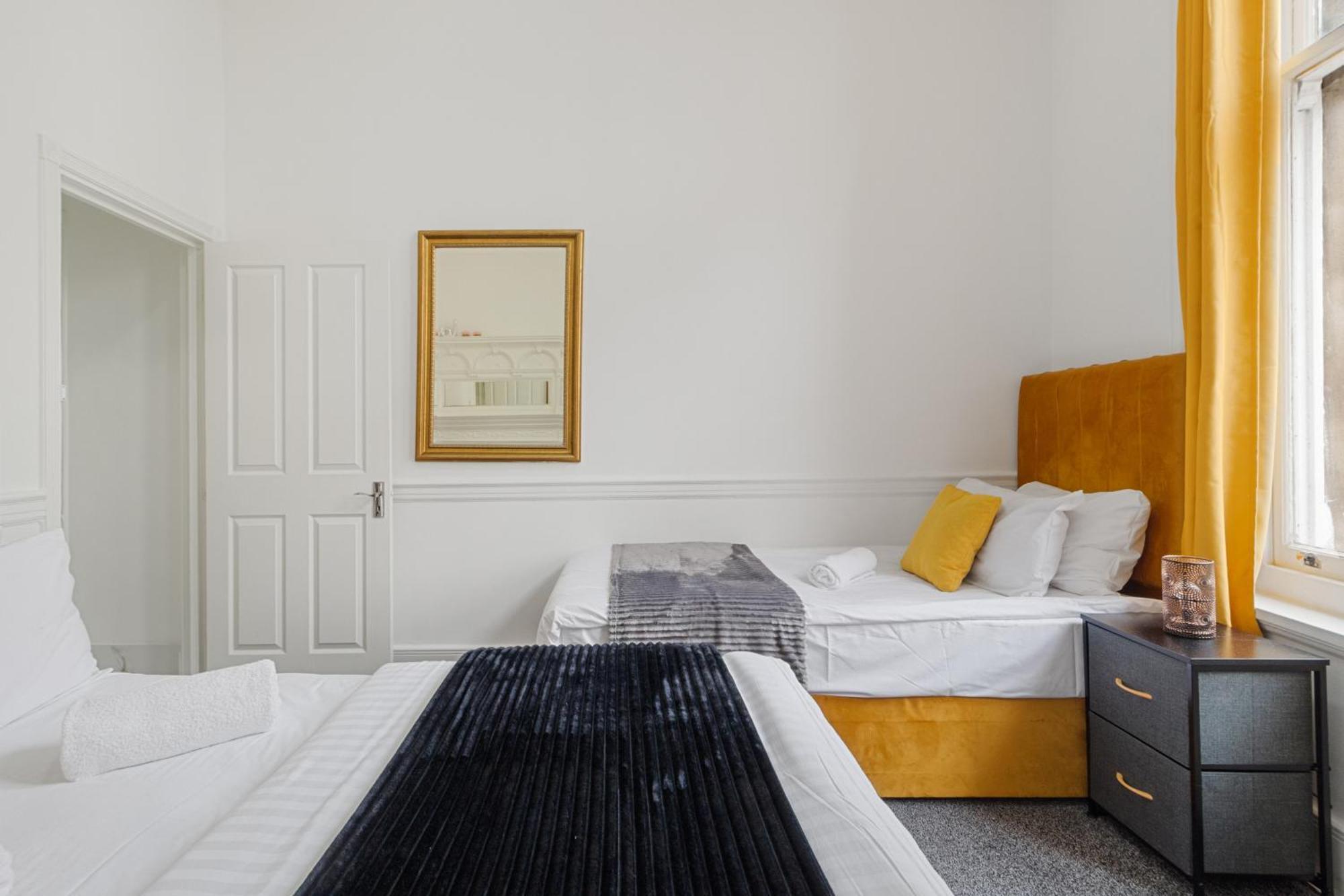 Luxurious Apartments On Oxford Street Londra Dış mekan fotoğraf
