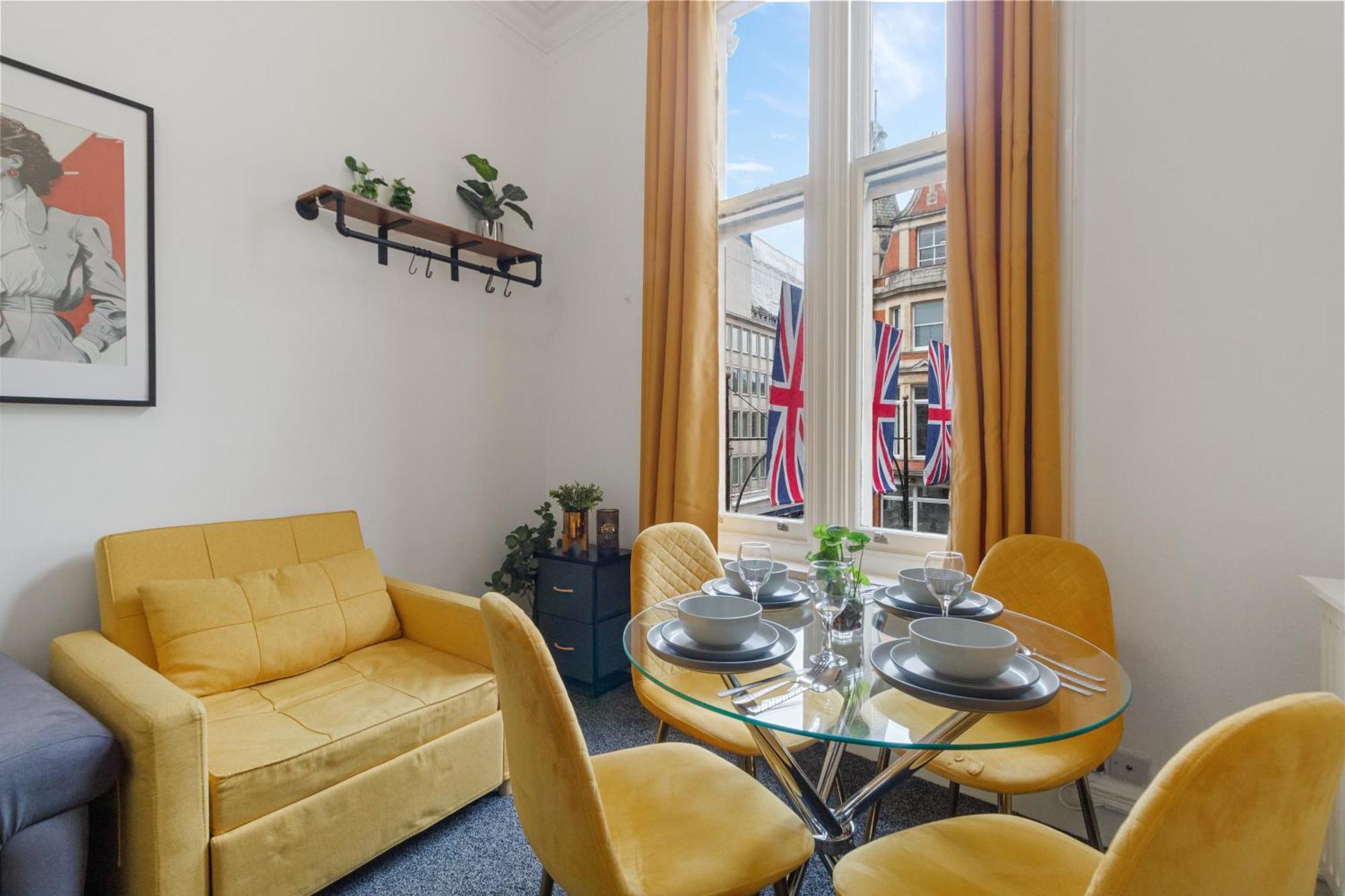 Luxurious Apartments On Oxford Street Londra Dış mekan fotoğraf