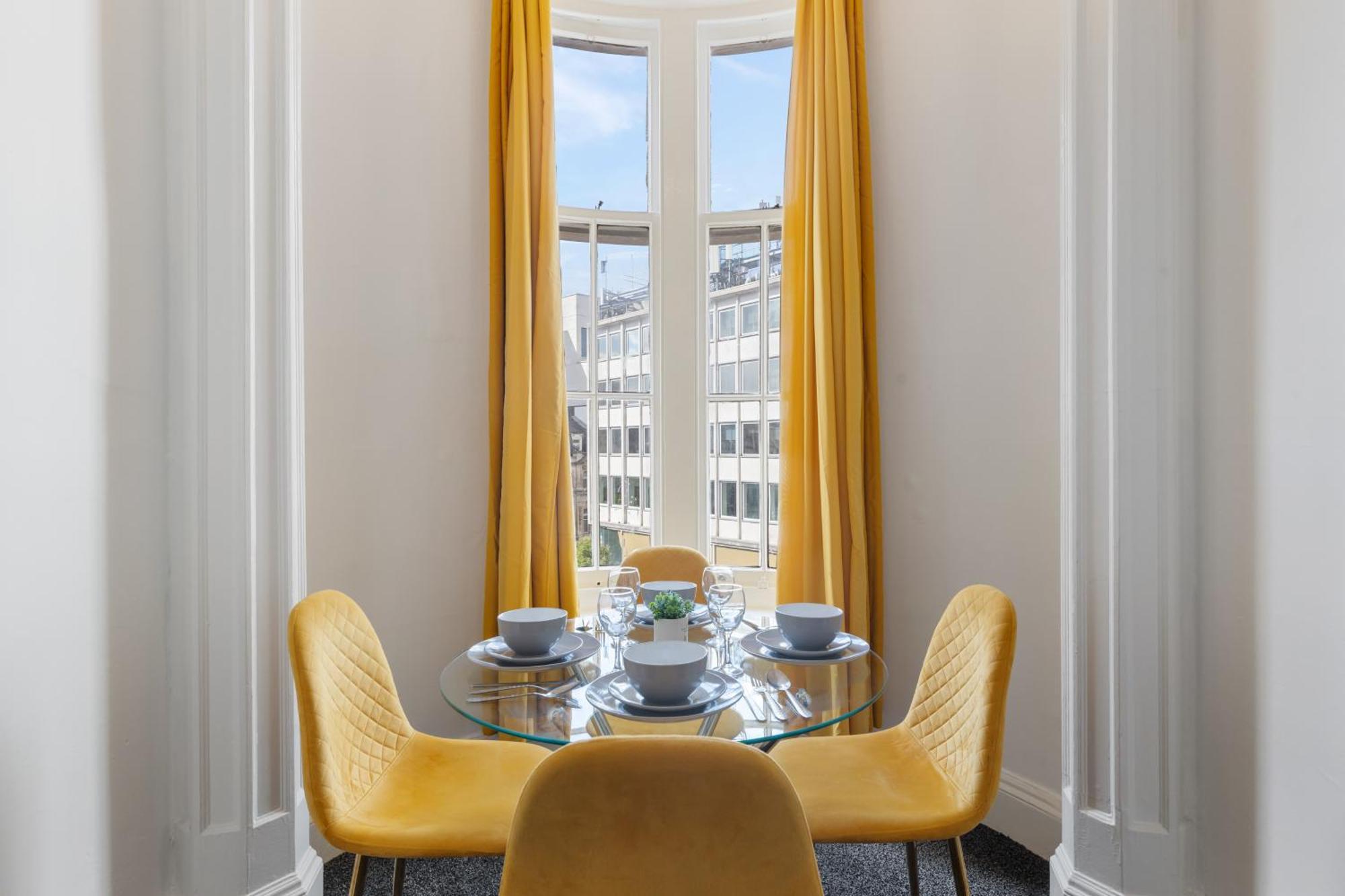 Luxurious Apartments On Oxford Street Londra Dış mekan fotoğraf
