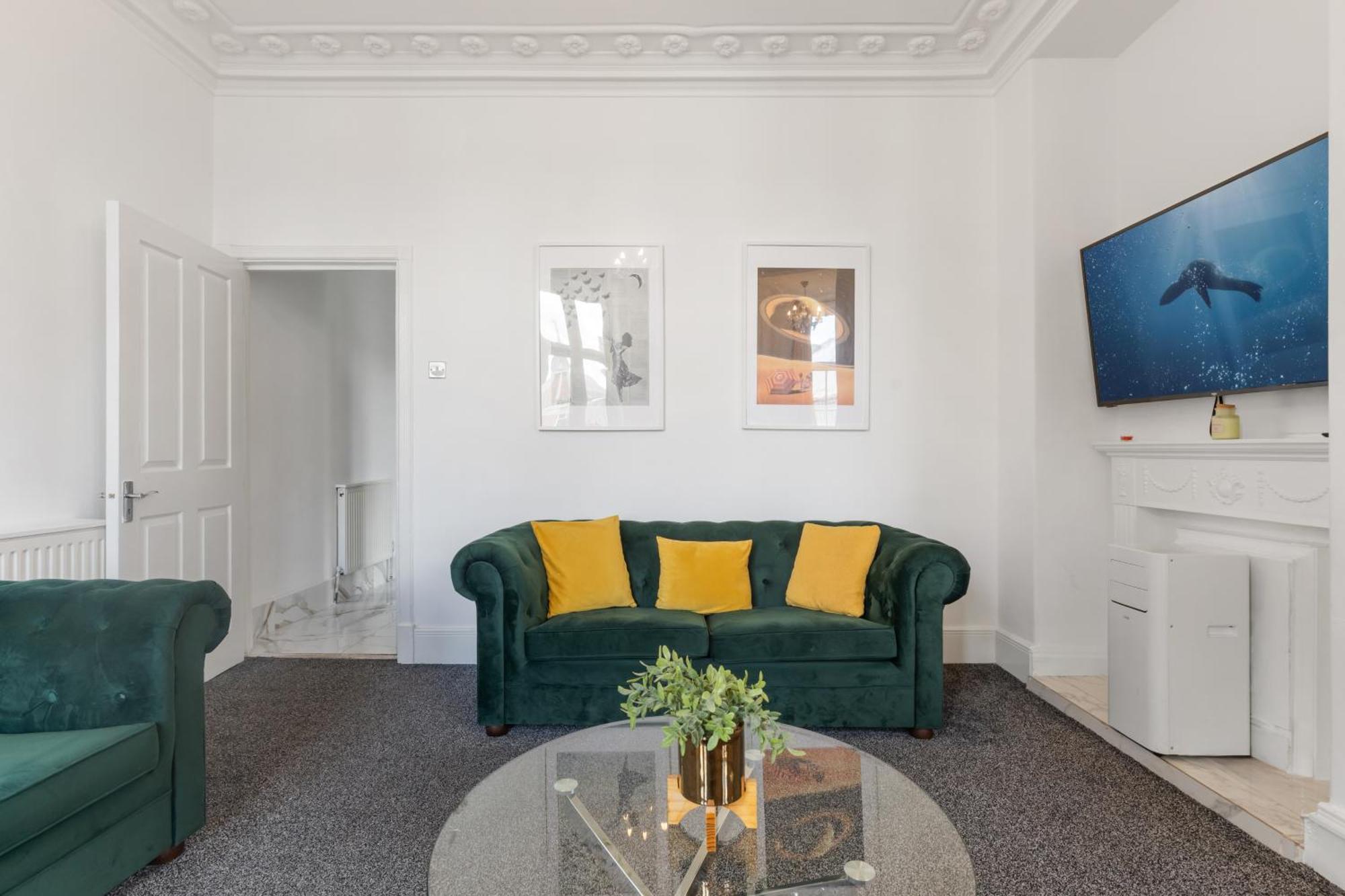 Luxurious Apartments On Oxford Street Londra Dış mekan fotoğraf